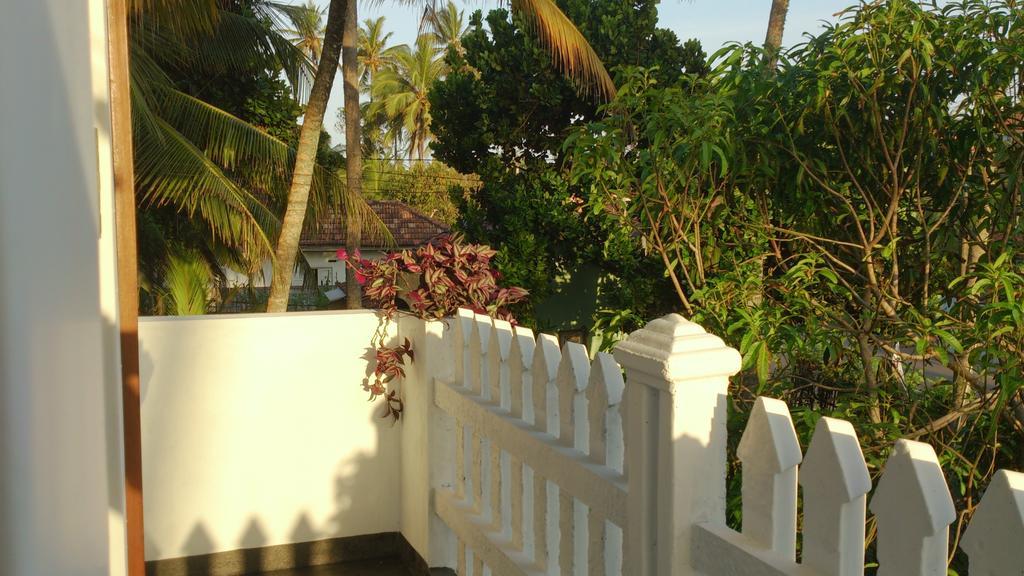 Sunstyle Mirissa Guest House Ngoại thất bức ảnh